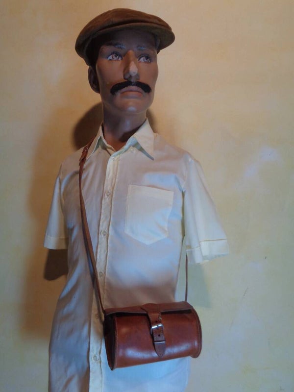 S1798 : Pochette tube 70's