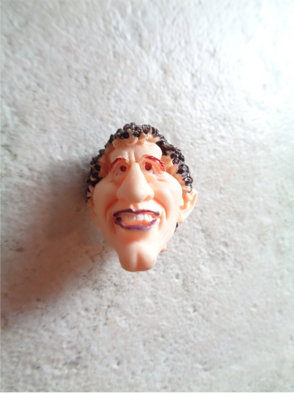 Cu2238 : Broche Alain Prost