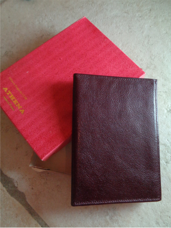 A4408 : Portefeuille cuir 60's