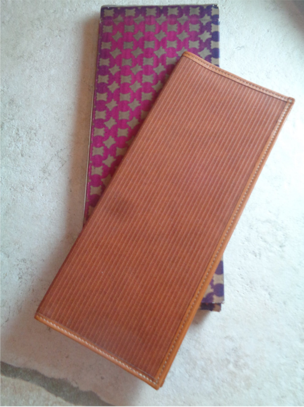 A4418 : Portefeuille velours et cuir 60's