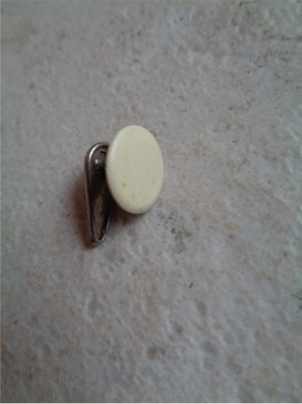 Bi2212 : Bouton de sol blanc 50's