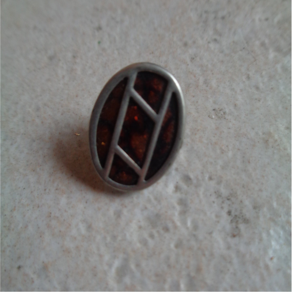 Bi2203 : Bouton de col 30's