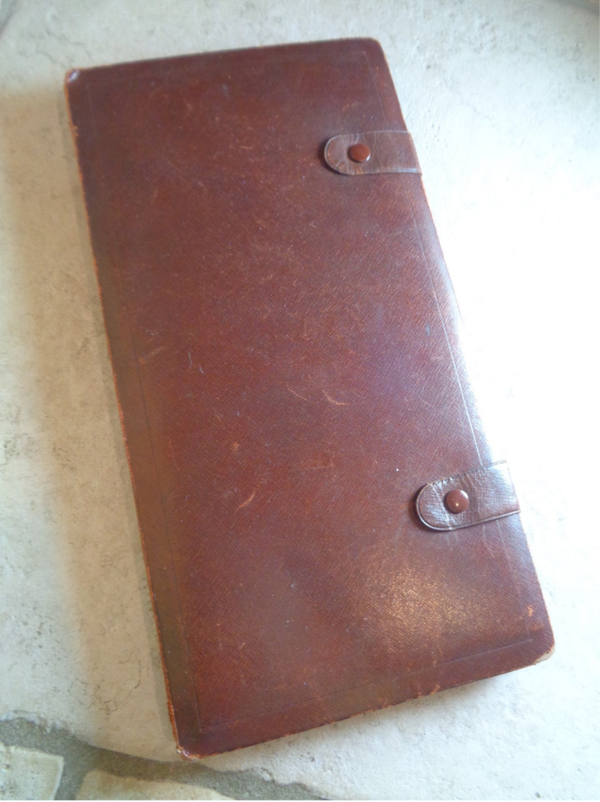 A3862 : Pochette range cravates 50's