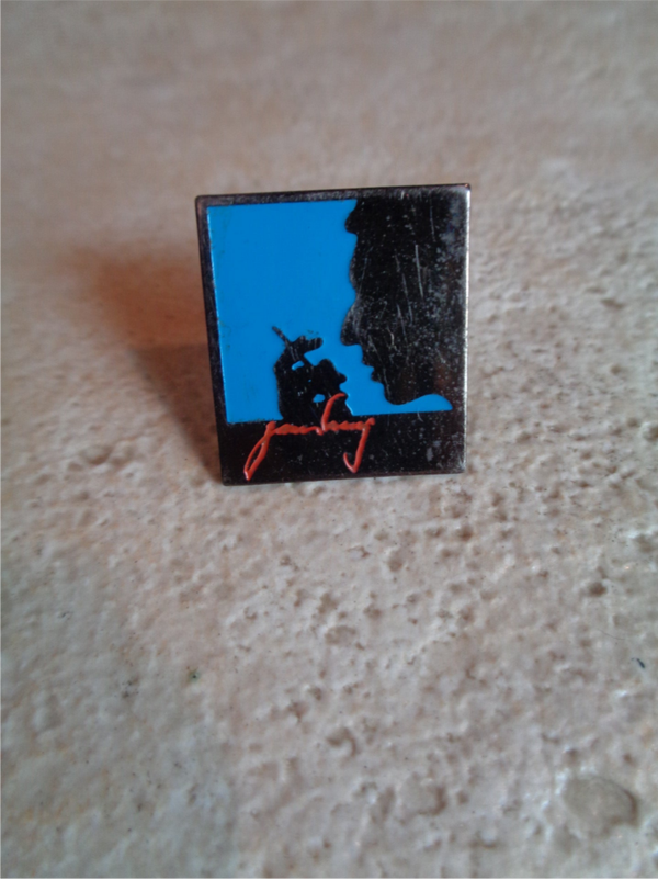 Cu2190 : Pin's Gainsbourg