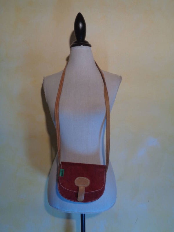 S1757 : Pochette Tann's