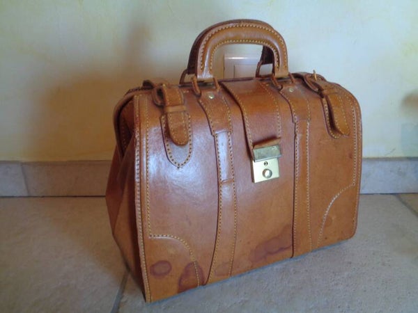S1947 : Cartable cuir