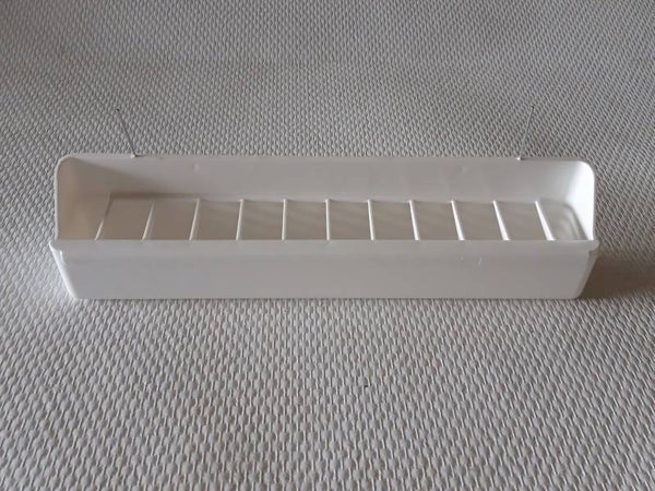 Voerbak + rooster wit 30 cm