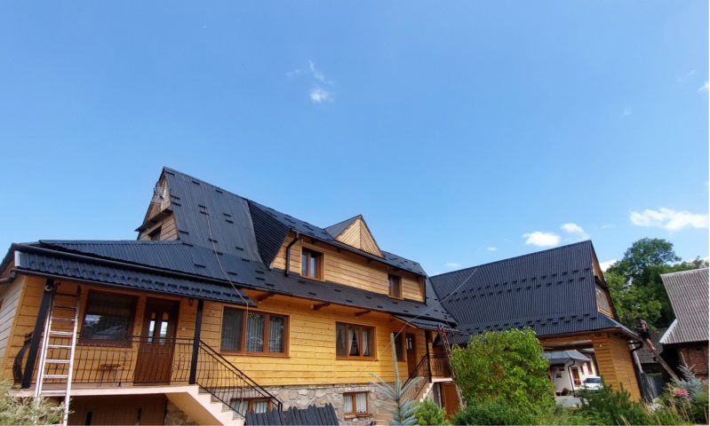 Malowanie dachu Podhale