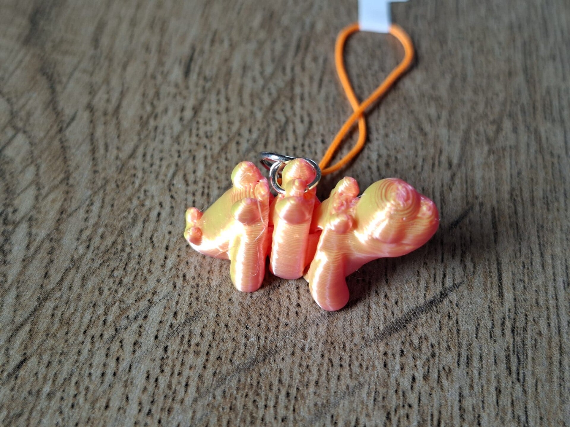 Telefoonhanger : 3D : Oranje Gele Stegosaurus !!