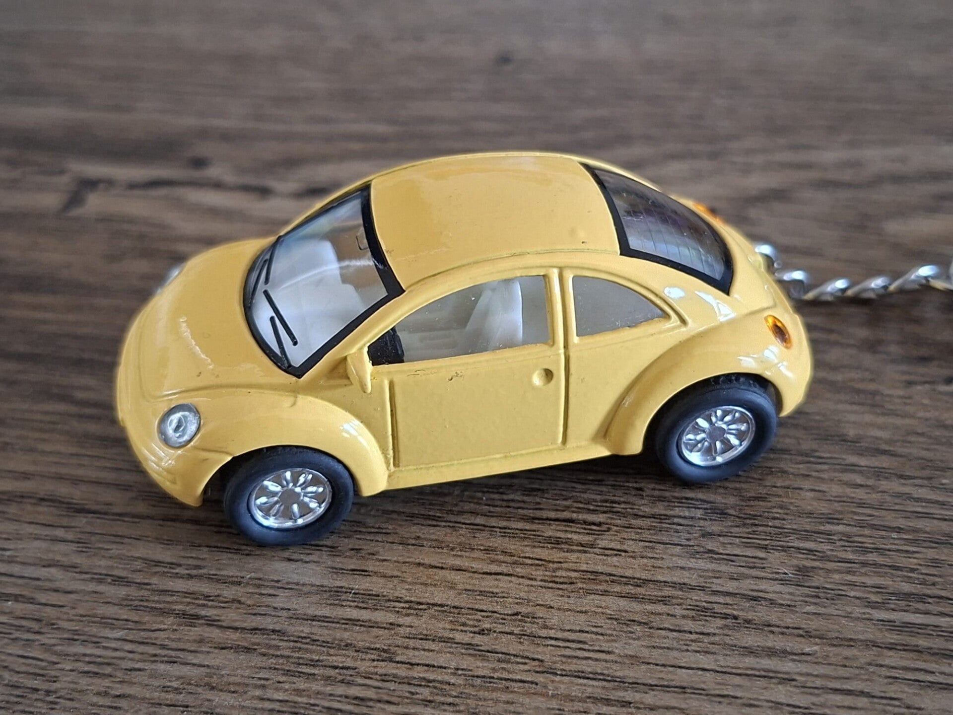 Sleutelhanger : Gele Volkswagen Beetle !!