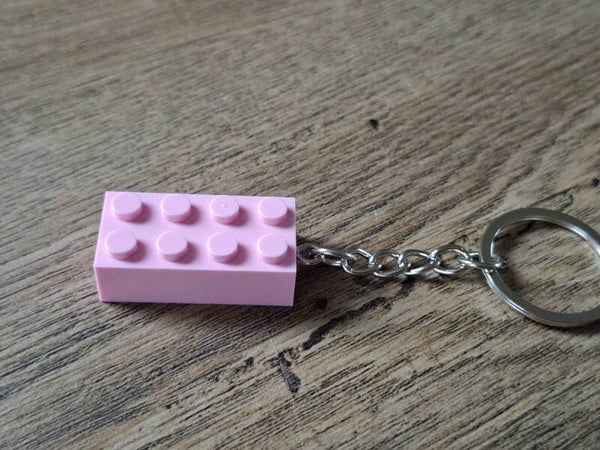 Sleutelhanger : Lichtroze Bouw Blokje !!
