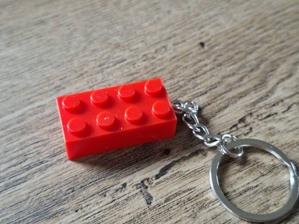 Sleutelhanger : Rood Bouw Blokje !!