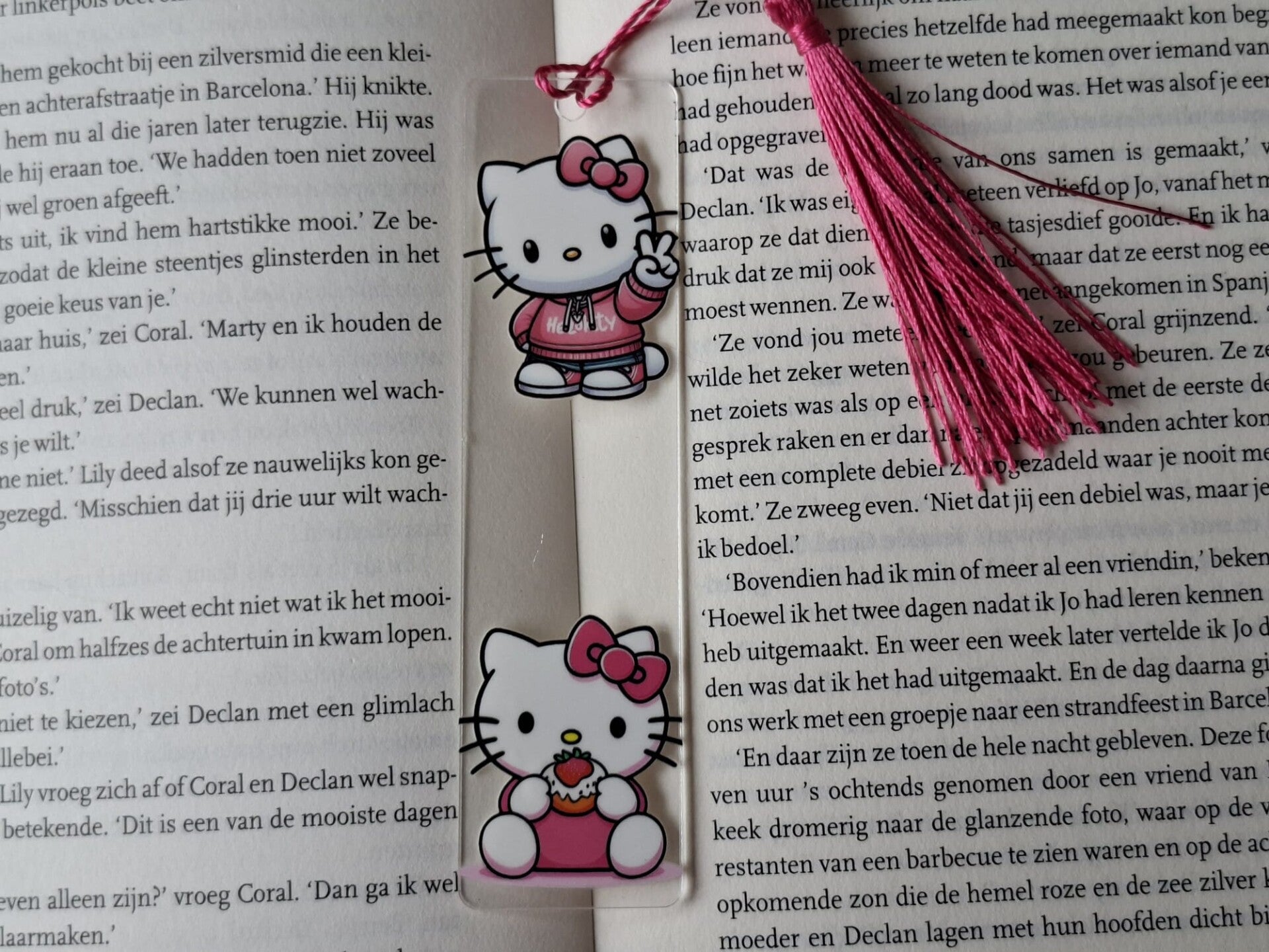 Boekenlegger : Hello Kitty !! 1