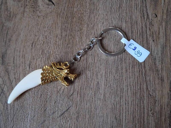 Sleutelhanger : Wolf Fang met Goudkleurige drakenkop !!