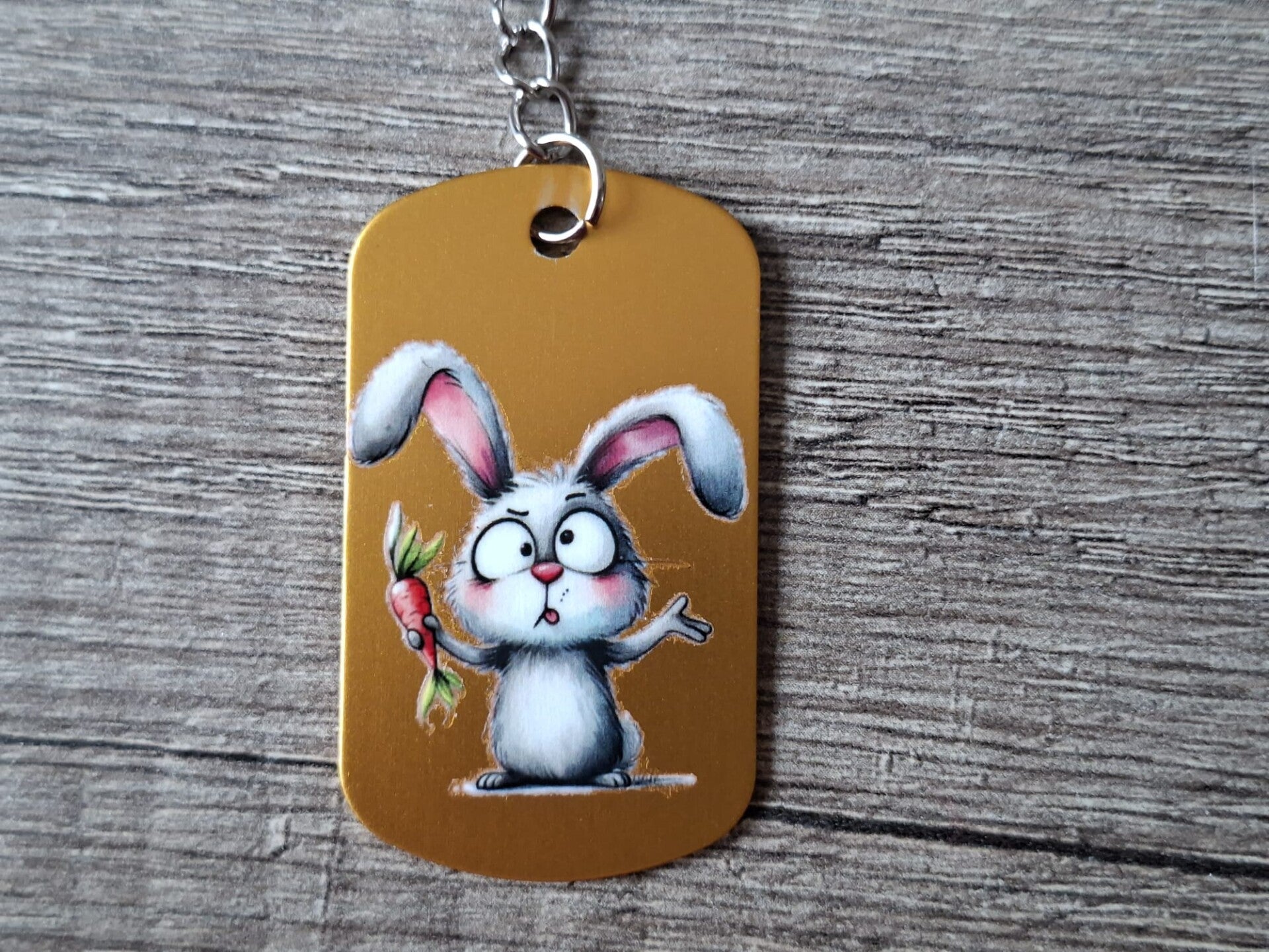 Sleutelhanger : Goudkleurige Metalen Tag : Konijntje !! 1