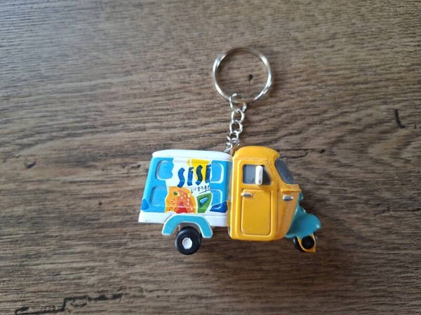Sleutelhanger : Piaggio Ape Driewieler : Sisi Orange !!