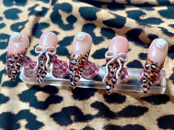 (M) Cute Leopard Nails