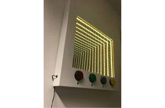 Small Interactive Infinity Panel