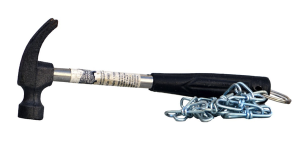 MARTILLO CON CADENA