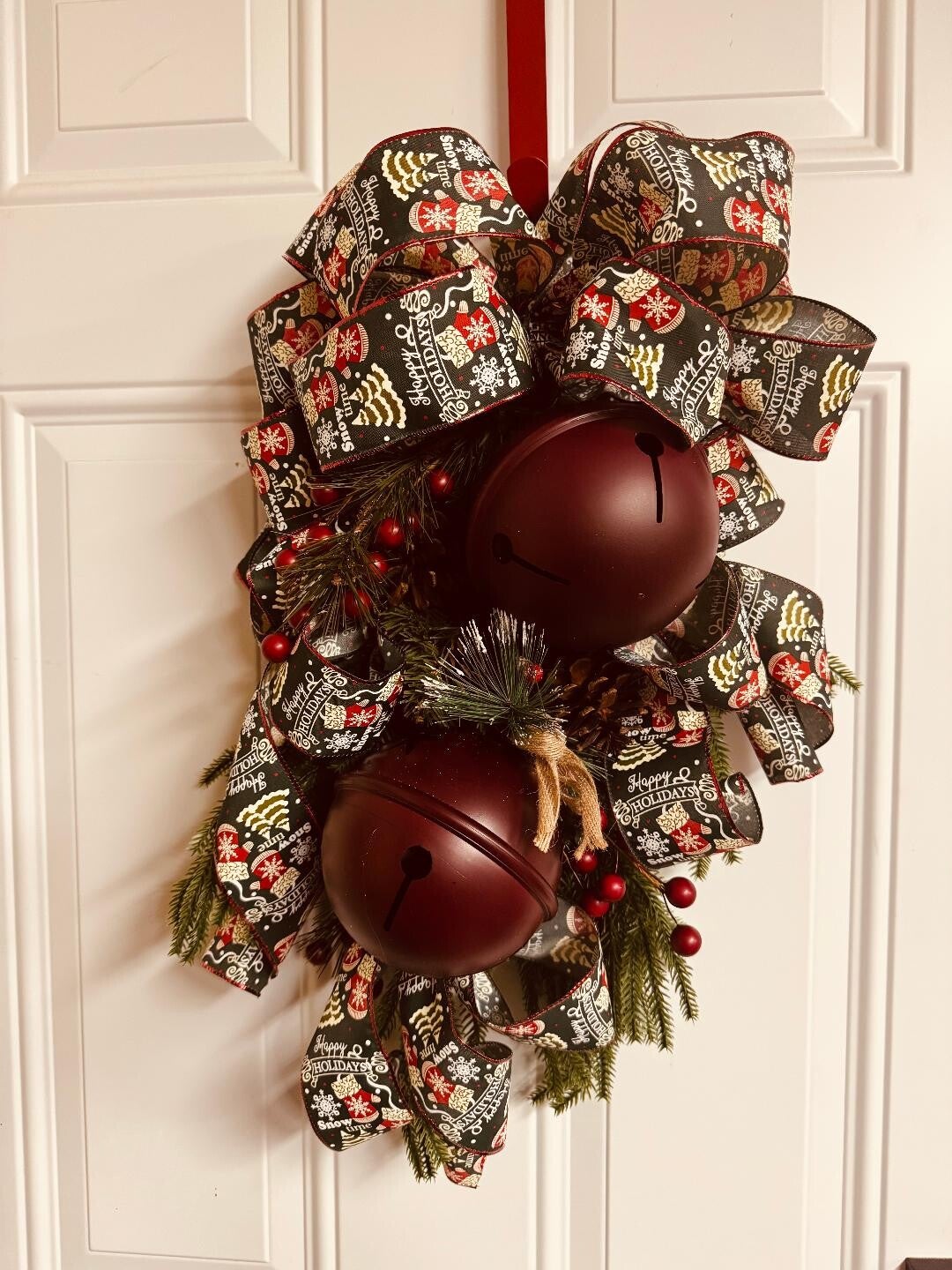 Teardrop Bell Wreath