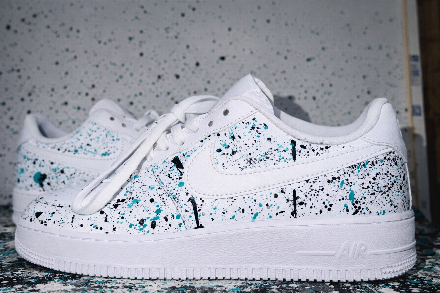 White AF1 - Paint Splatter Design