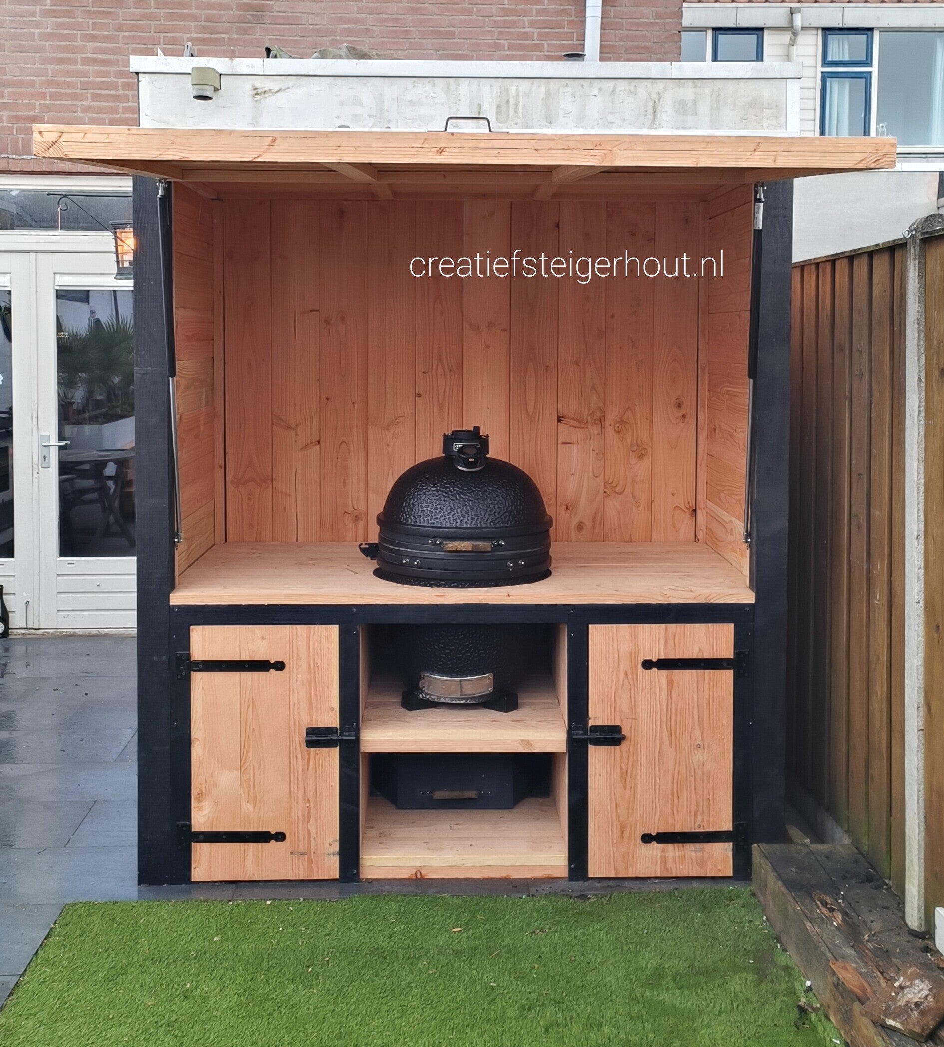 Buitenkeuken overkapping douglas hout