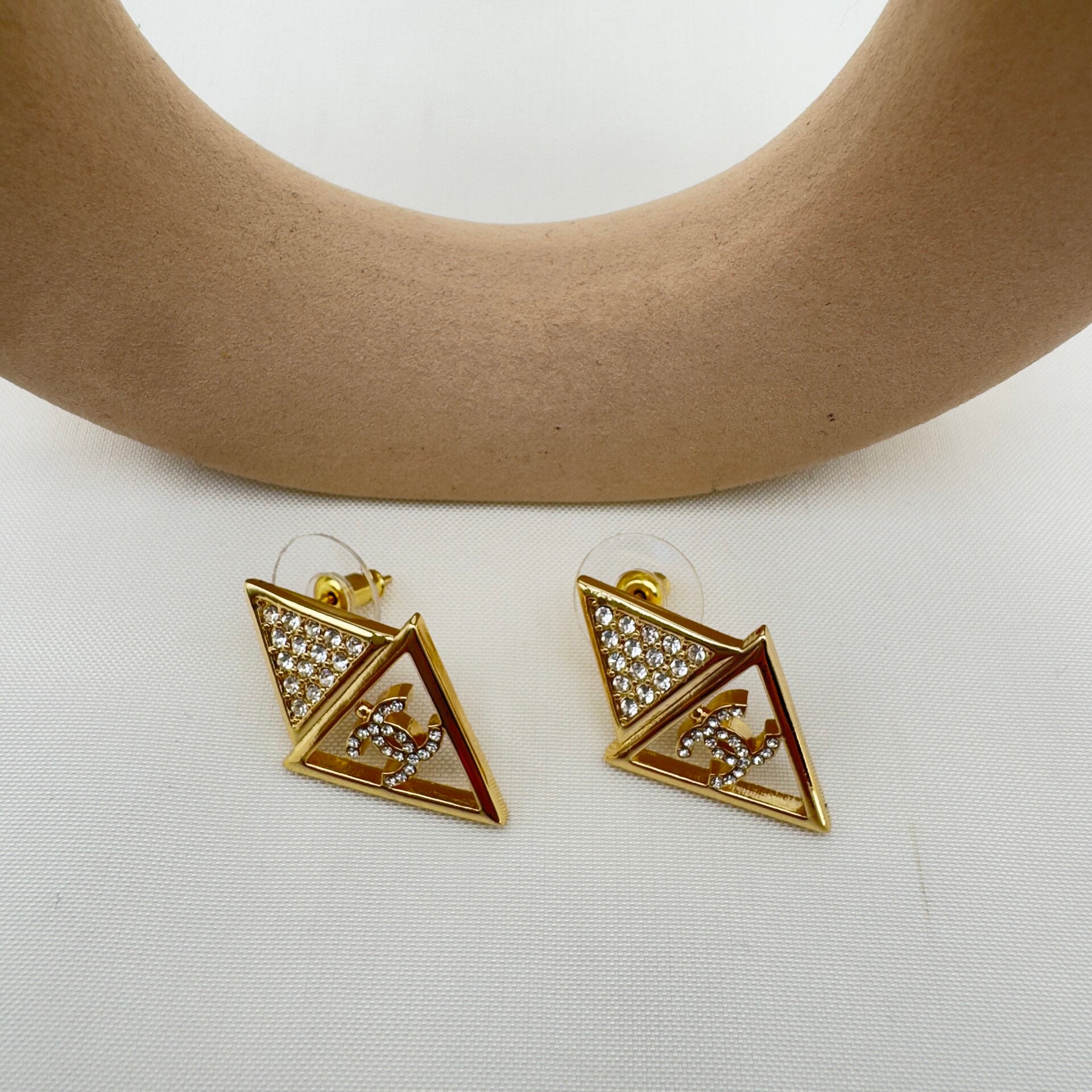 Orecchini Triangolo Elegante CC