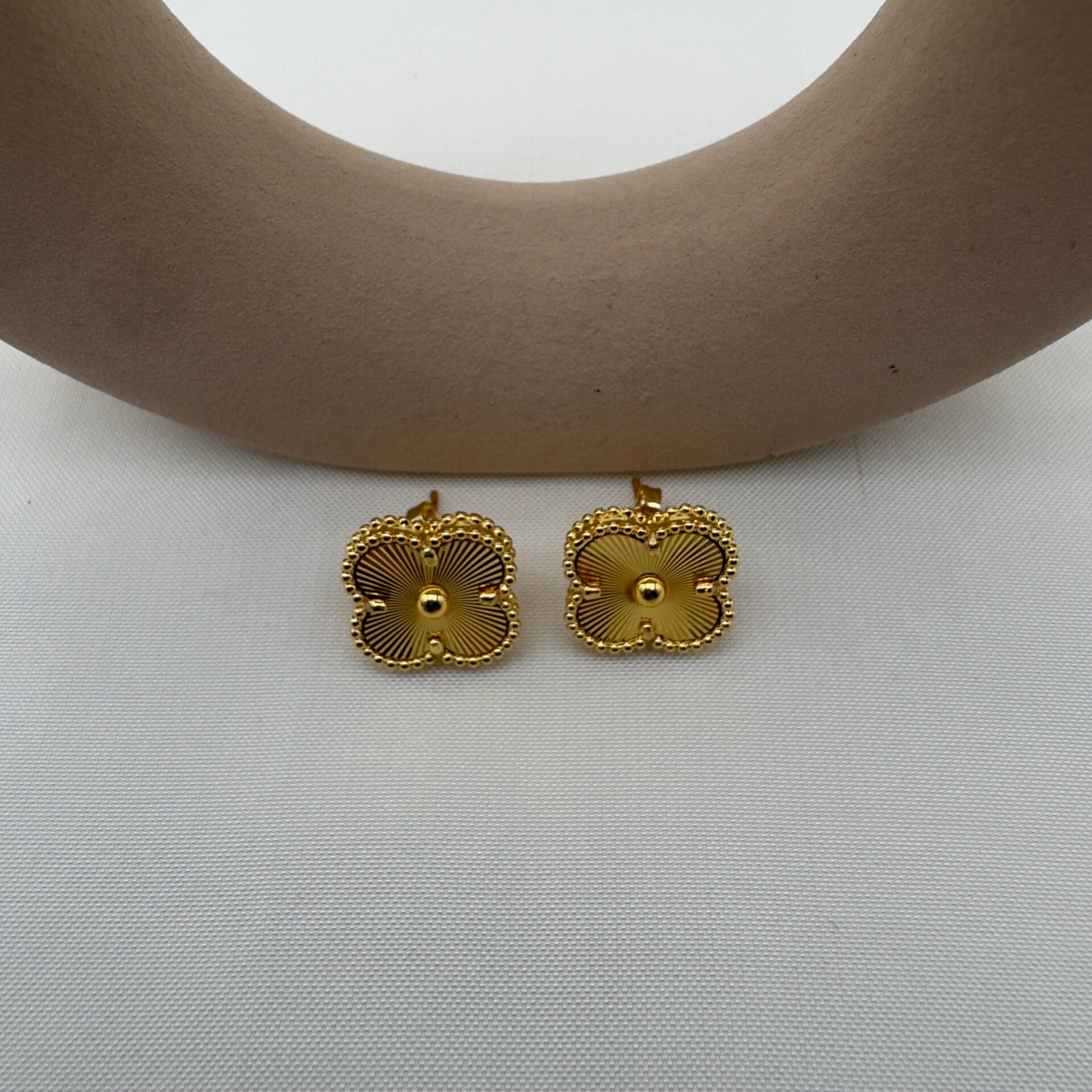 Orecchini Fiore Raggiante Oro