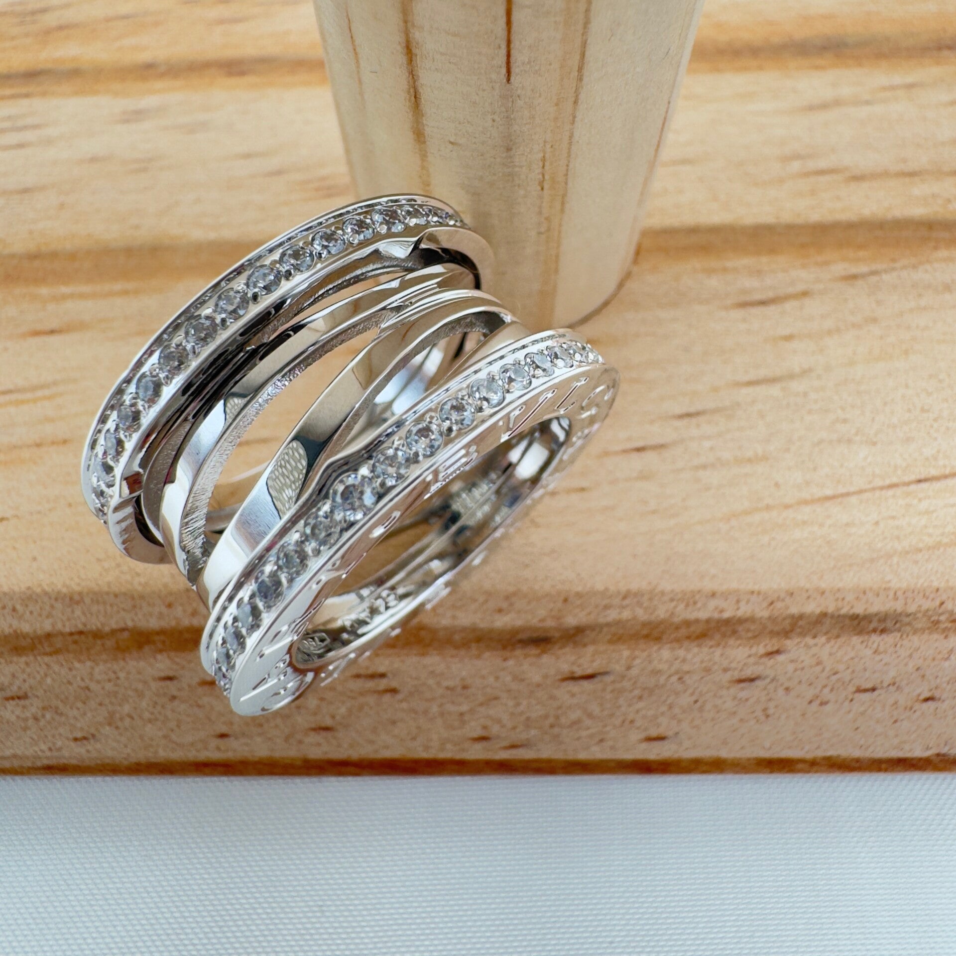 Anello Bulgari con Brillanti Argento