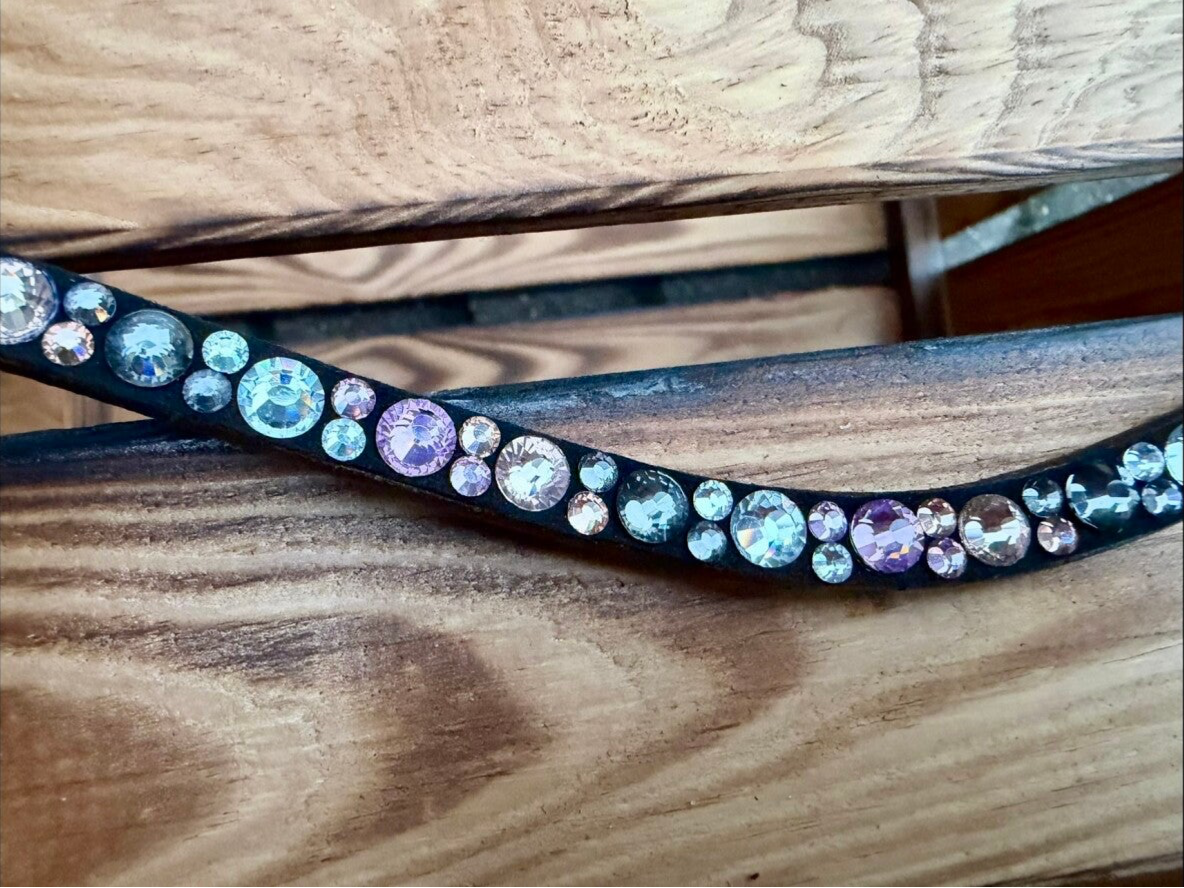 Swarovski Stirnriemen braun “Dornröschen”