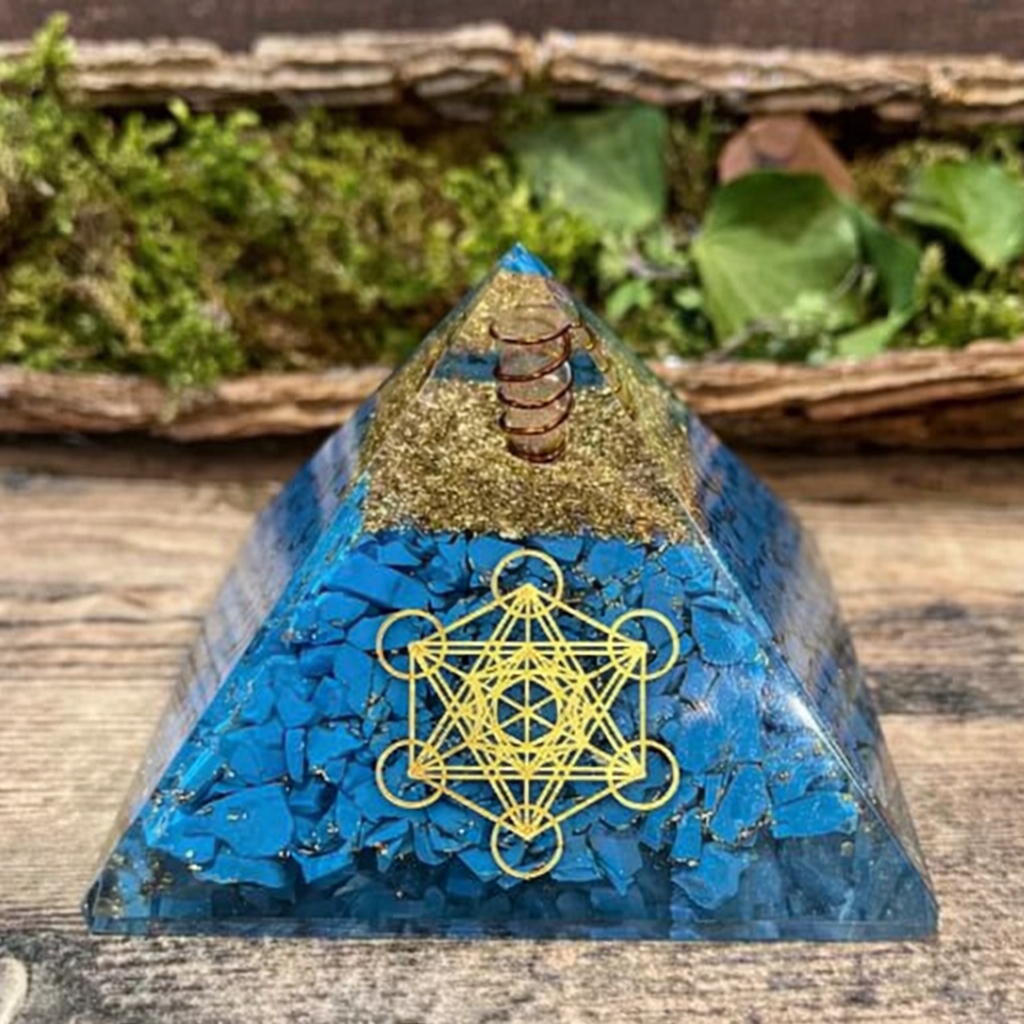 PYRAMIDE ORGONITE TURQUOISE METATRON