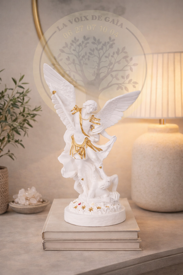 Statue Saint Michel en Albâtre