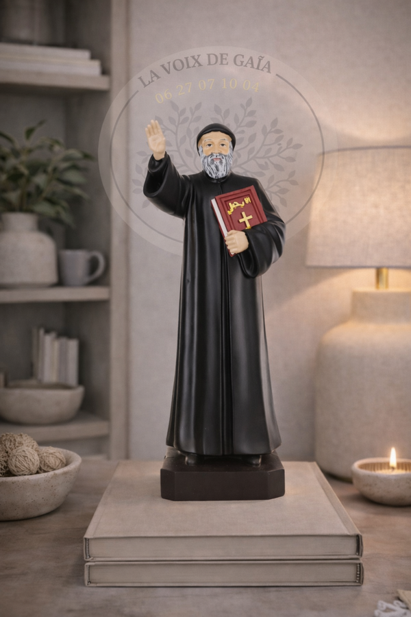 Statue de Saint Charbel