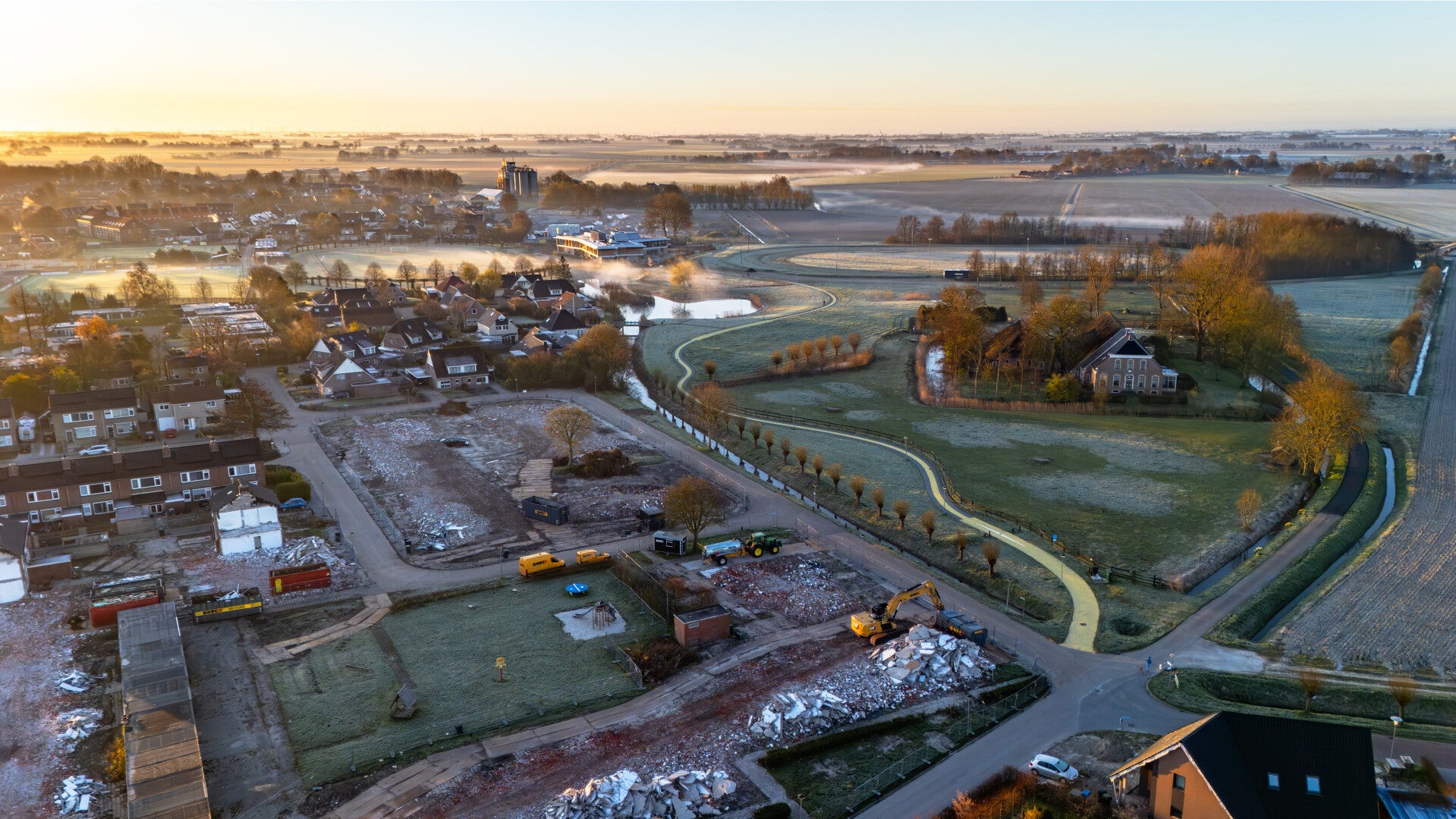 Architectuurfotografie landschap Groningen dronebeeld