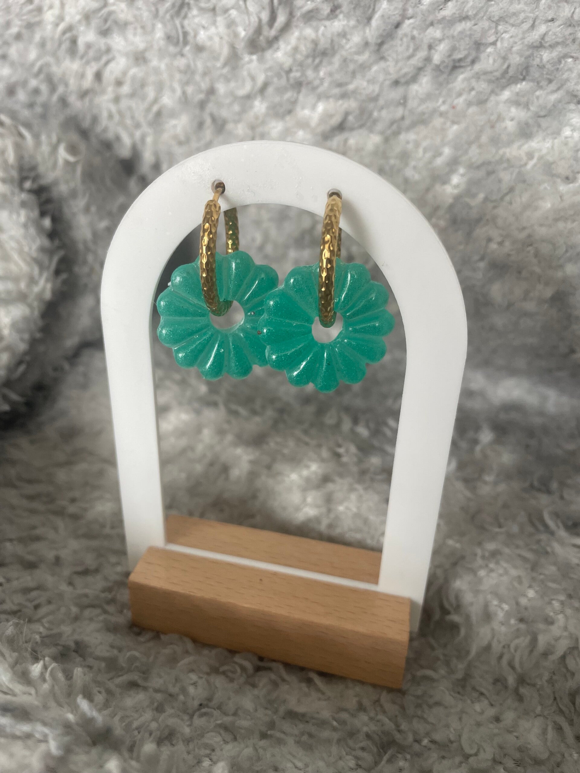 Pampille Fleurette en résine