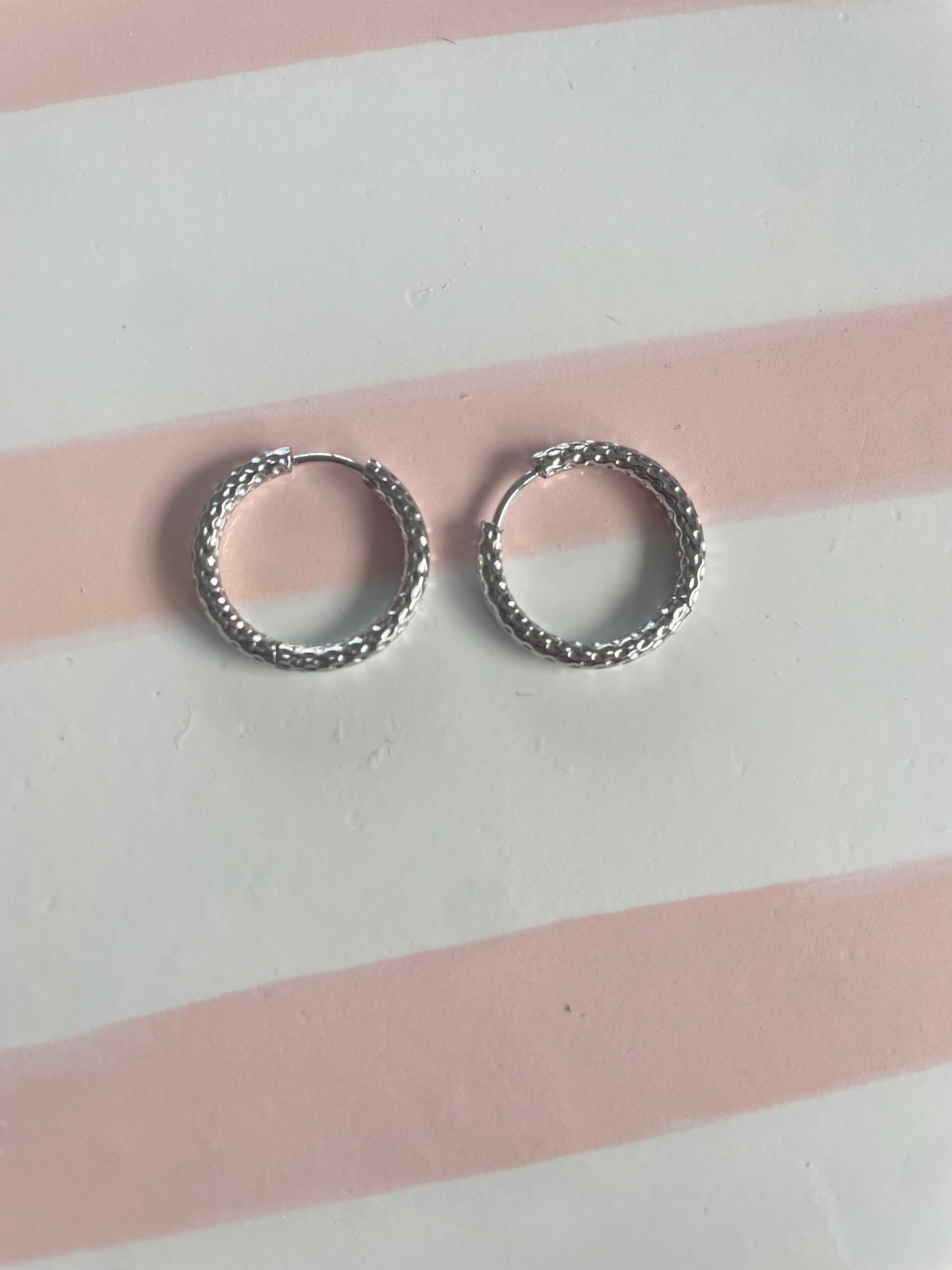 Créole ronde texturé