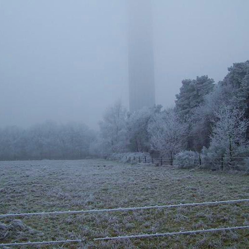 21-12-2007 - De Toren versluierd in nevel.