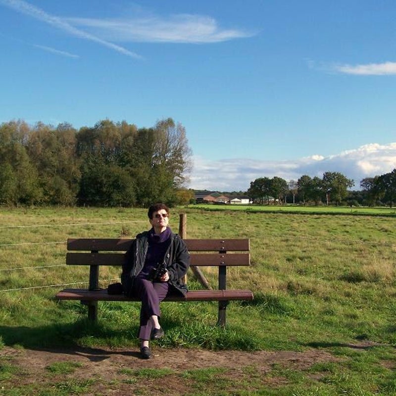 Els is voldaan na de mooie herfstwandeling!