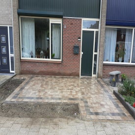 Bestrating met 2 kleuren