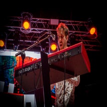 _1100869-standard.jpg