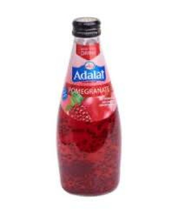 Pomegranate Drink with Seeds – Refreshing Pomegranate Beverage