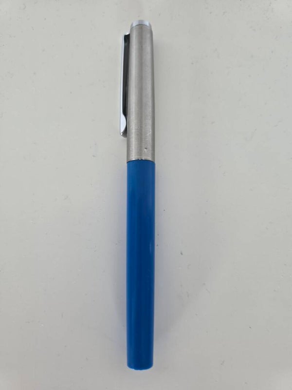 Plume Pelikano