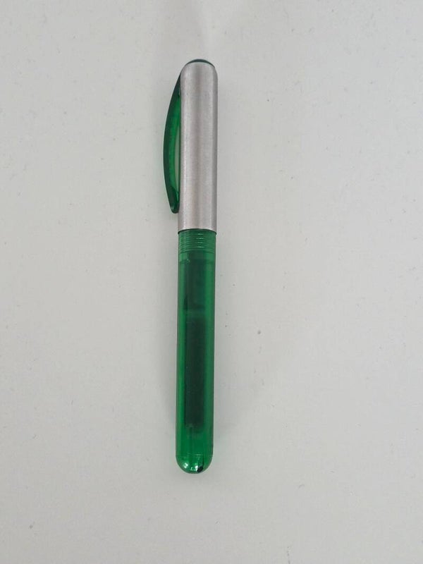 Plume Pelikano verte