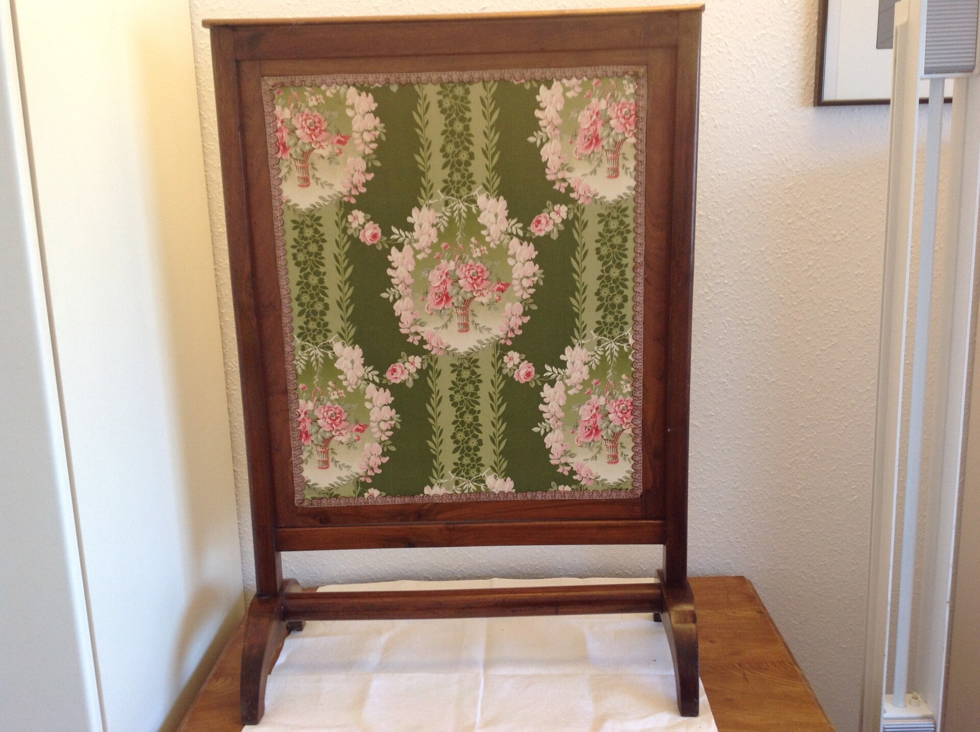 Ecran de cheminée Empire en acajou