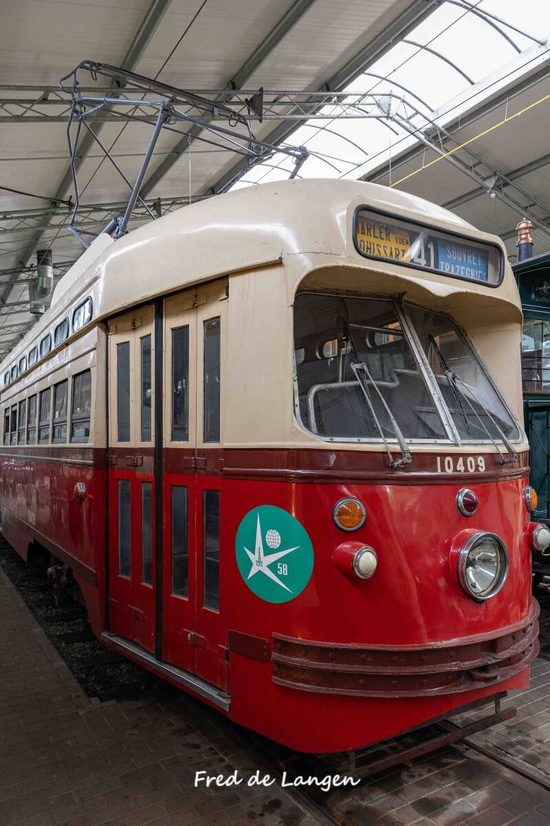 8m4a9882-standard.jpg