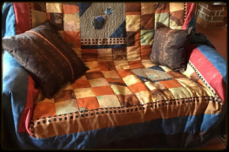 Upcycling fabrics quilt