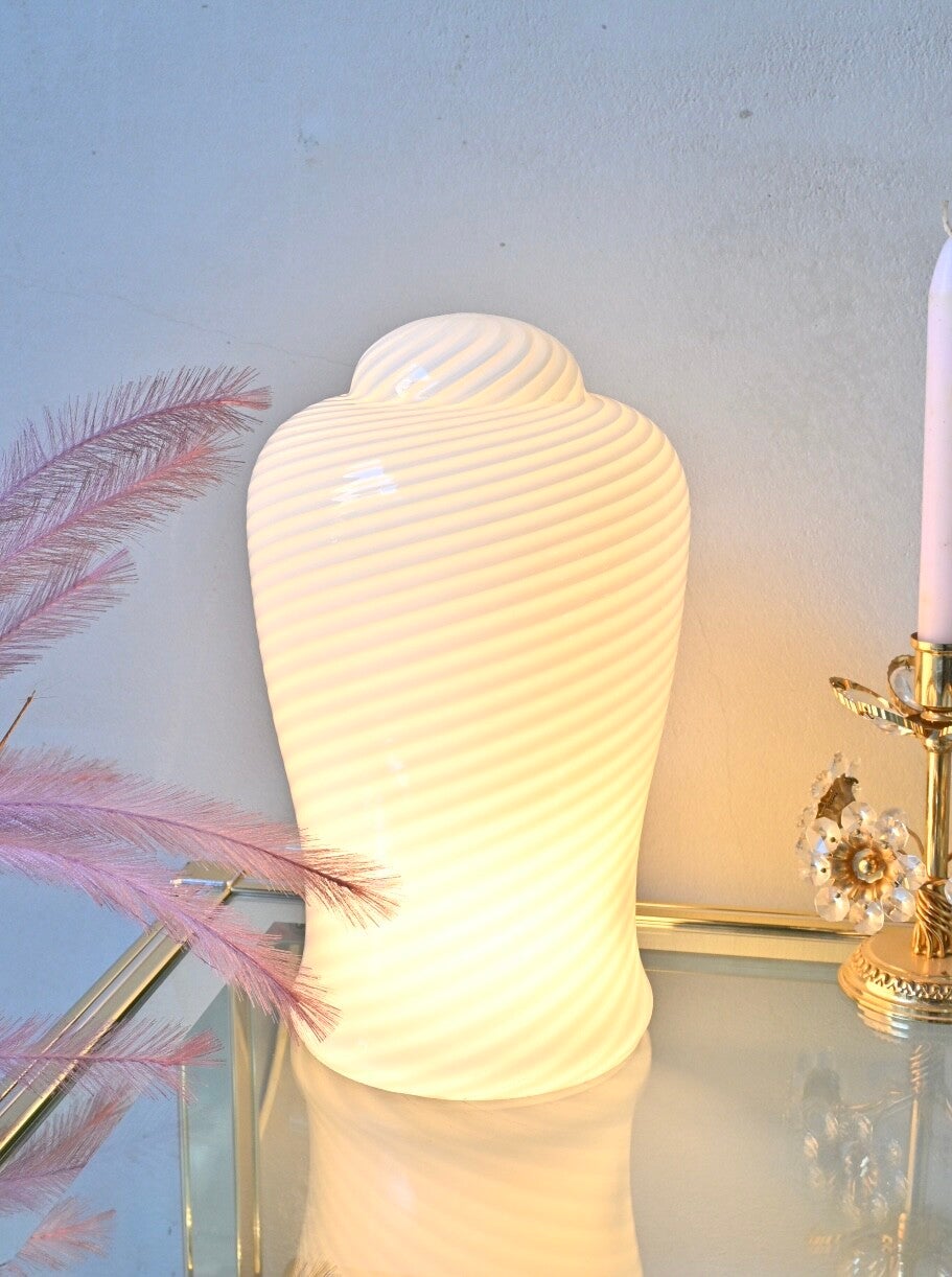 Murano Swirl Tafellamp – Ambachtelijke elegantie in glas