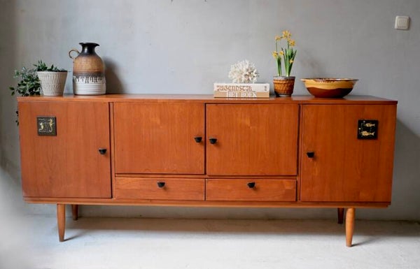 Mooi groot Mid Century teak hout dressoir