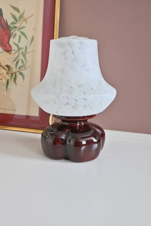 Tafellamp Jaren 60 met Opaline Glas door Osvetlovaci Sklo