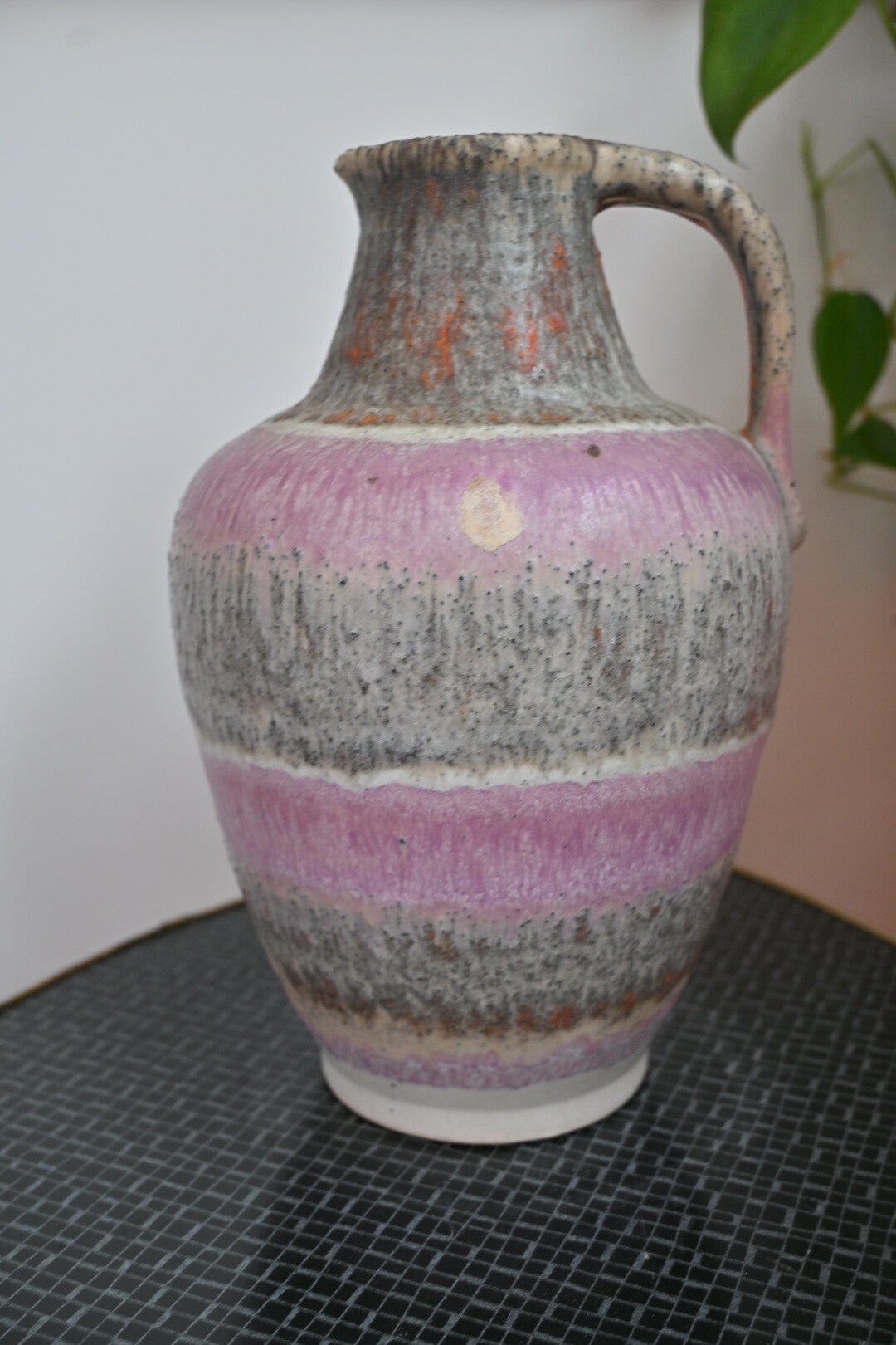 West Germany Vaas 824/21 in Grijs en Paars